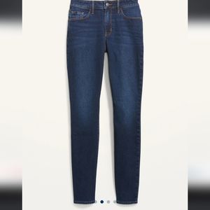 NWT, Mid-Rise Pop Icon Skinny Jeans for Women, Size 22